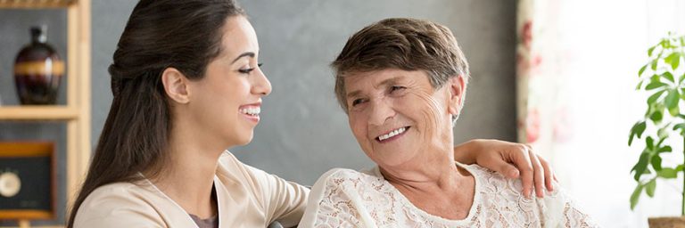 consejos-ayudar-familiar-glaucoma.jpg