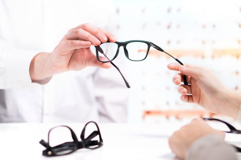 diferencias-gafas-progresivas-gafas-bifocales.jpg
