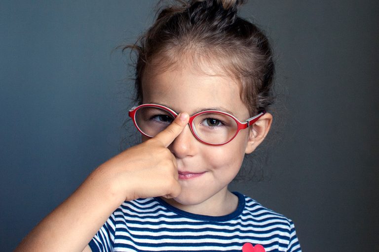 lentillas-correctoras-miopia-ninos-jovenes
